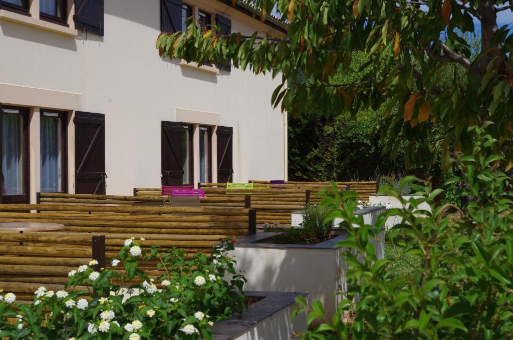 Hotel Le Coudon La Farlede Bagian luar foto